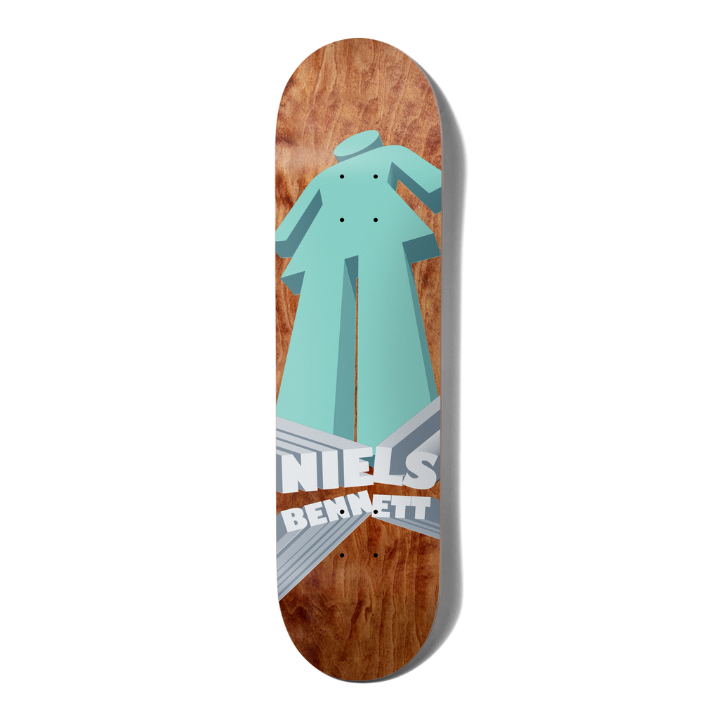 Girl Deck Herspective Niels Bennett.png